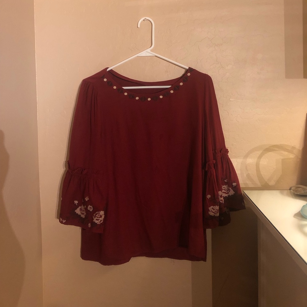 FRANCESCA bell sleeve blouse